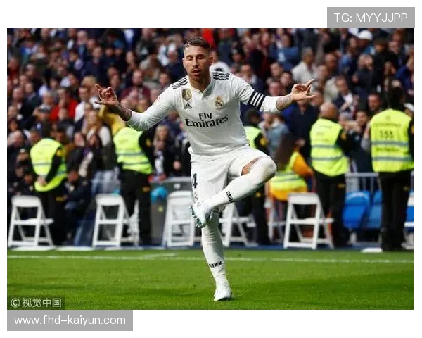 维尼修斯世界波后种族歧视争议，皇马本菲卡比赛一度中断